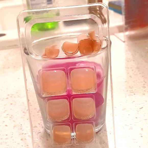 24pc Shimmery Blush/pink French Tip Toe Nail Kit - Picture 3 of 4